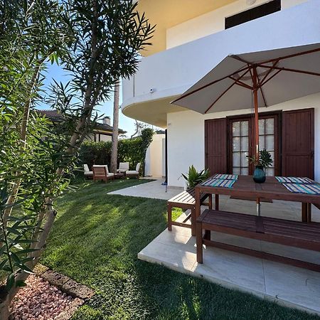 Villa Vittoria Lignano Sabbiadoro Bagian luar foto